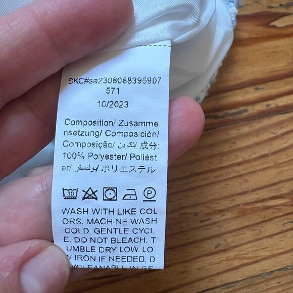 NWT Shein light blue white tweed elastic waistband toddler skirt SIZE 2-3 - Picture 3 of 5